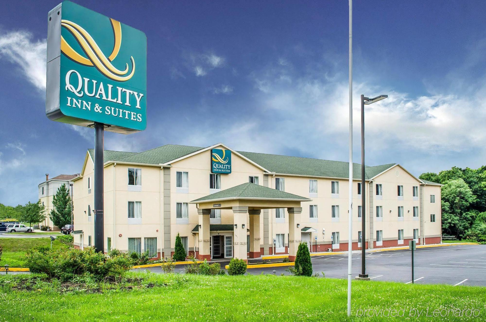 Quality Inn & Suites Hershey Exterior photo